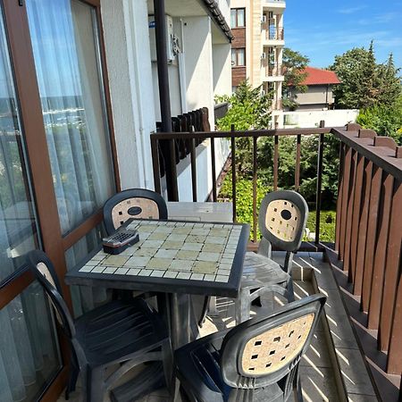 Bademite Apartments Sveti Vlas Ngoại thất bức ảnh