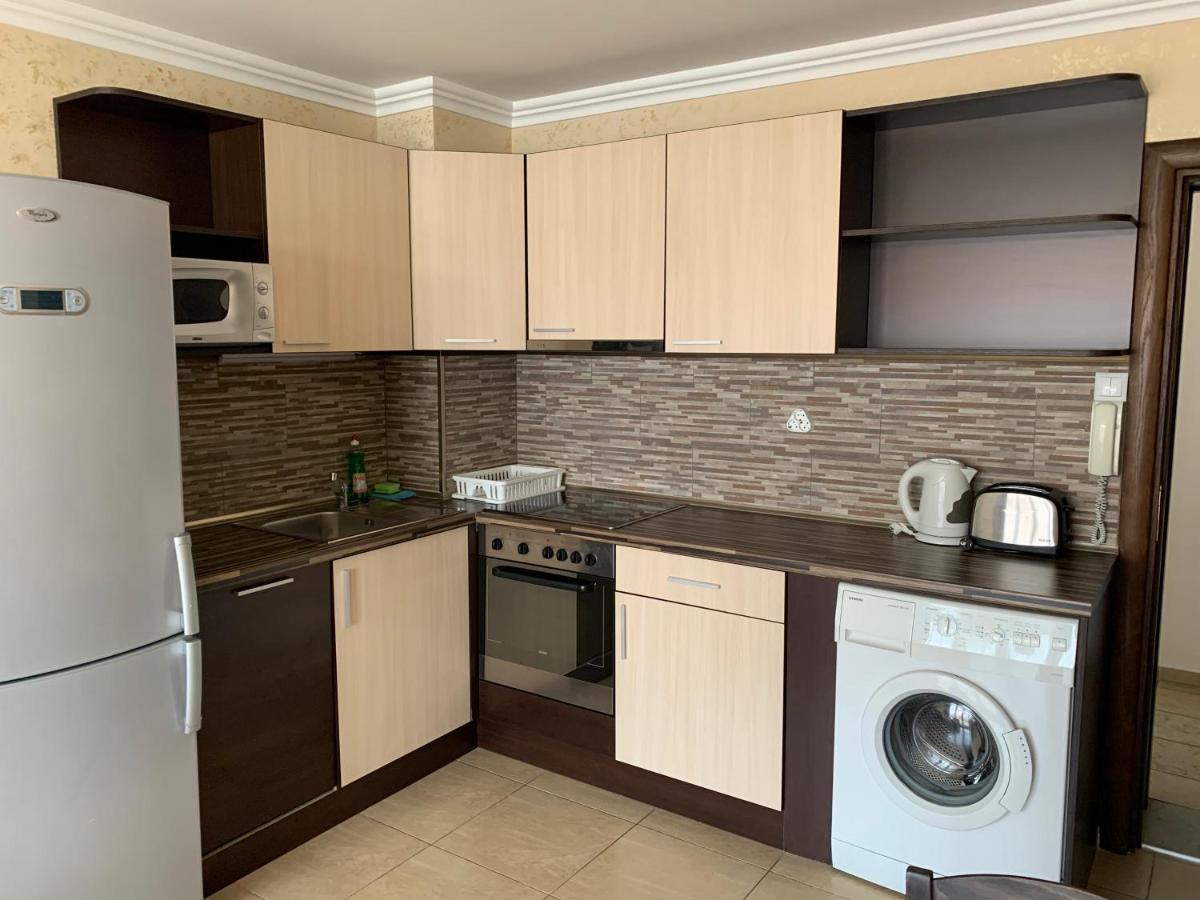 Bademite Apartments Sveti Vlas Ngoại thất bức ảnh
