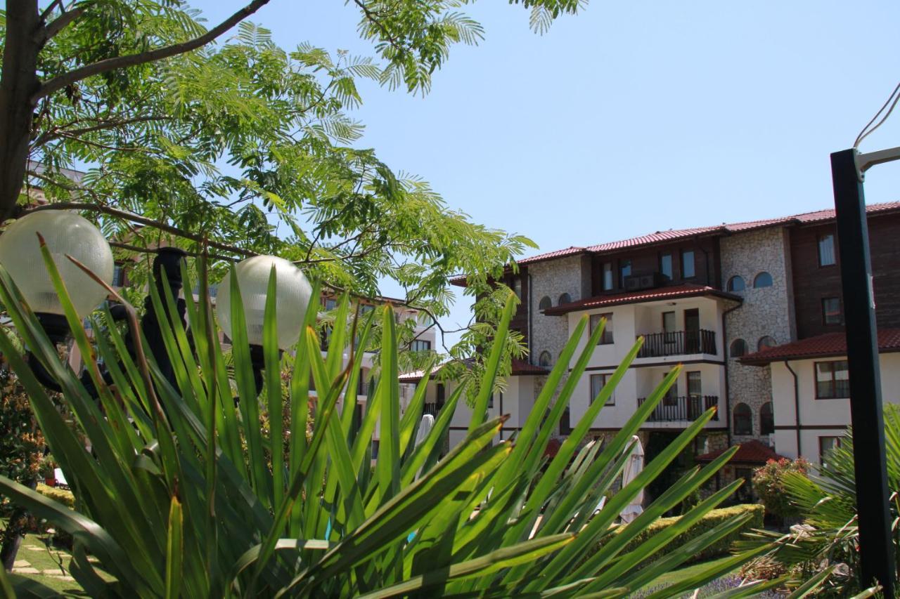 Bademite Apartments Sveti Vlas Ngoại thất bức ảnh