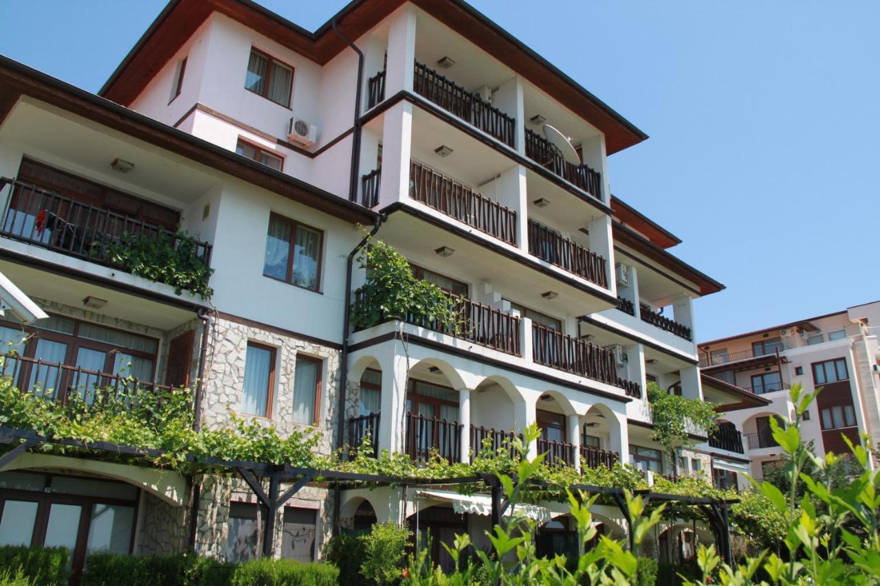 Bademite Apartments Sveti Vlas Ngoại thất bức ảnh