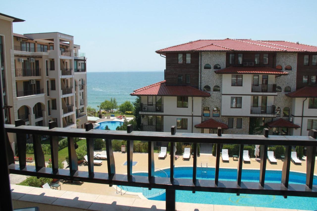 Bademite Apartments Sveti Vlas Ngoại thất bức ảnh