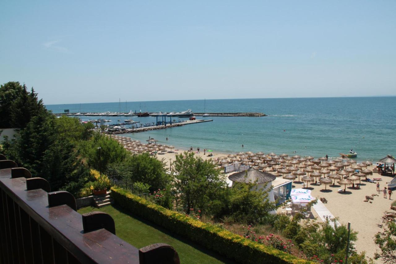 Bademite Apartments Sveti Vlas Ngoại thất bức ảnh