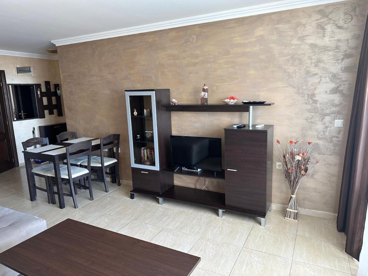 Bademite Apartments Sveti Vlas Ngoại thất bức ảnh