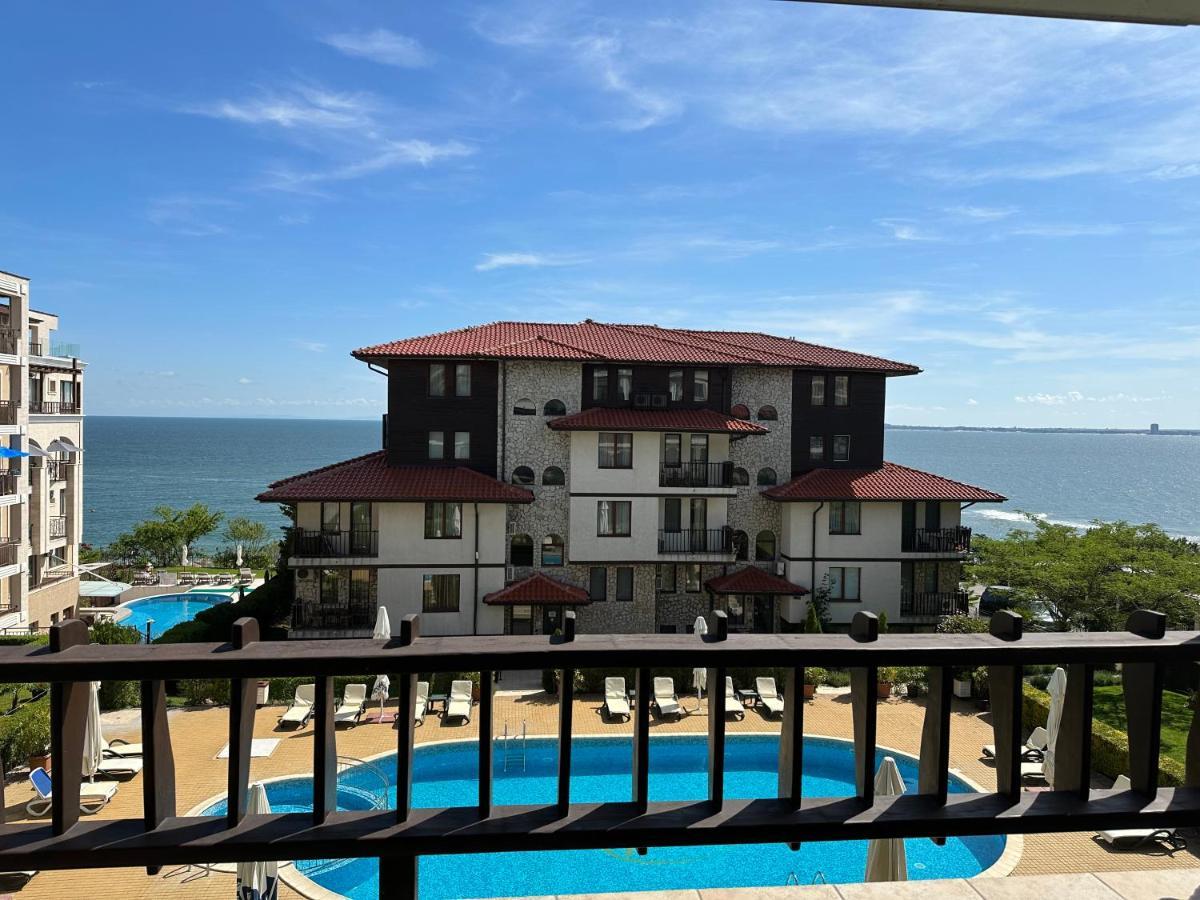 Bademite Apartments Sveti Vlas Ngoại thất bức ảnh