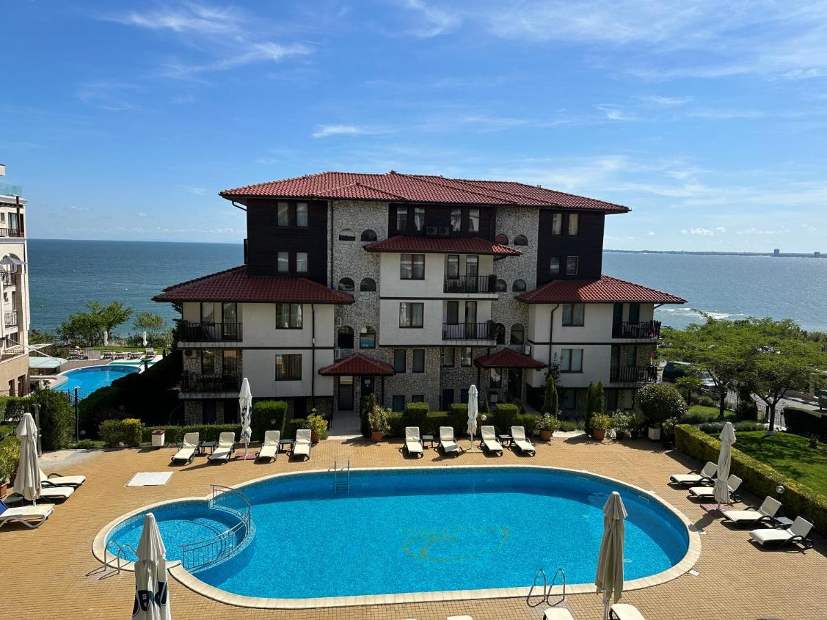 Bademite Apartments Sveti Vlas Ngoại thất bức ảnh