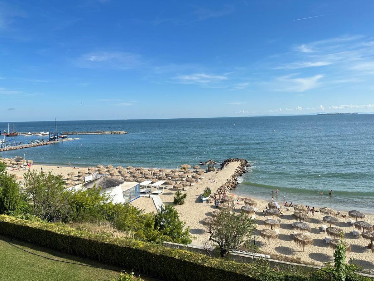 Bademite Apartments Sveti Vlas Ngoại thất bức ảnh