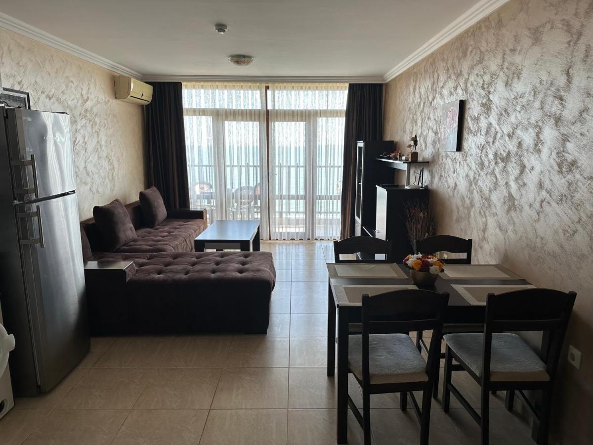 Bademite Apartments Sveti Vlas Ngoại thất bức ảnh