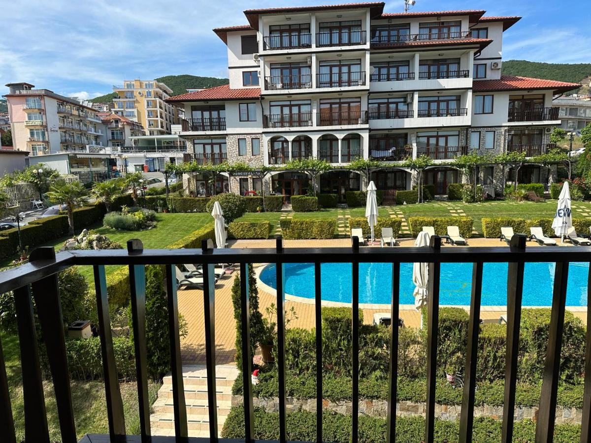 Bademite Apartments Sveti Vlas Ngoại thất bức ảnh