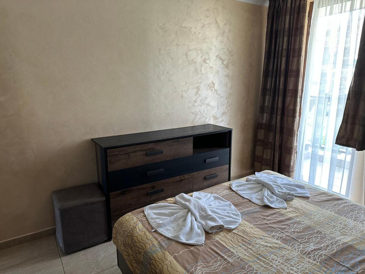 Bademite Apartments Sveti Vlas Ngoại thất bức ảnh