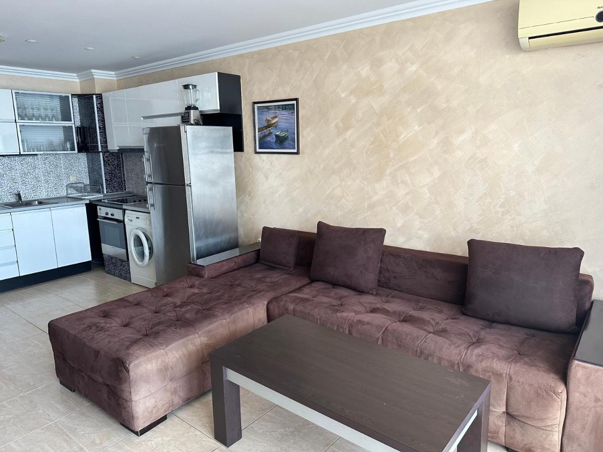 Bademite Apartments Sveti Vlas Ngoại thất bức ảnh