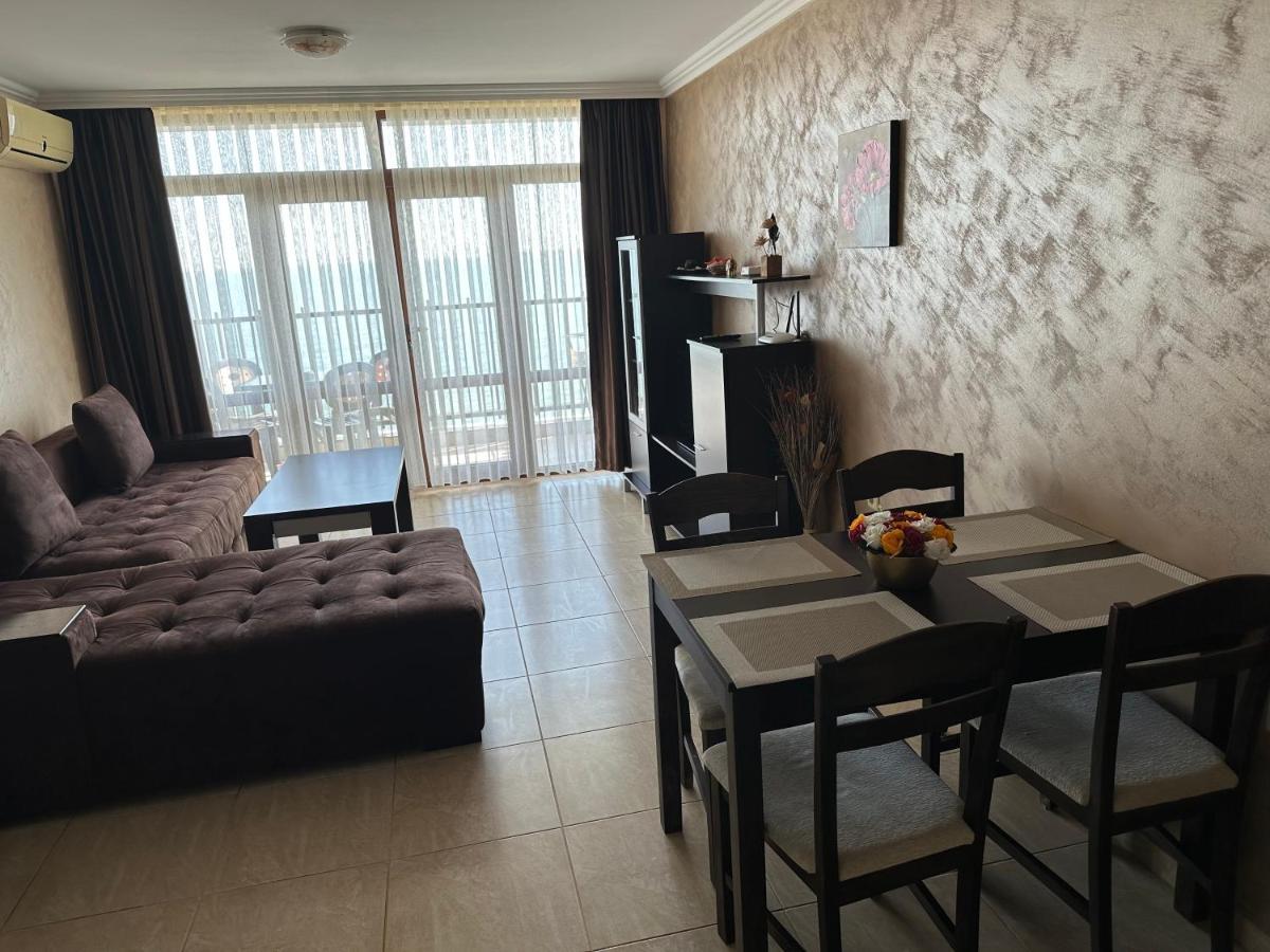Bademite Apartments Sveti Vlas Ngoại thất bức ảnh