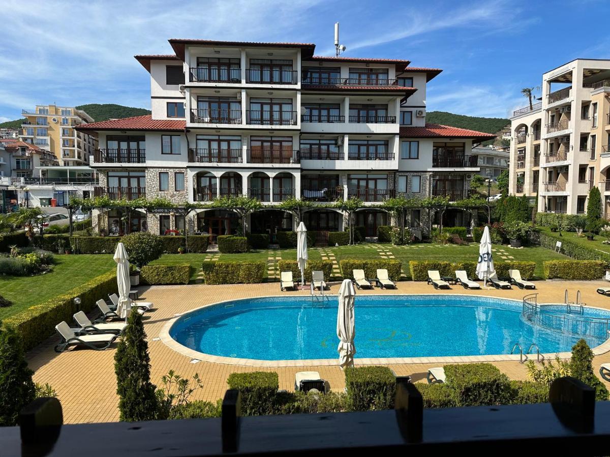 Bademite Apartments Sveti Vlas Ngoại thất bức ảnh